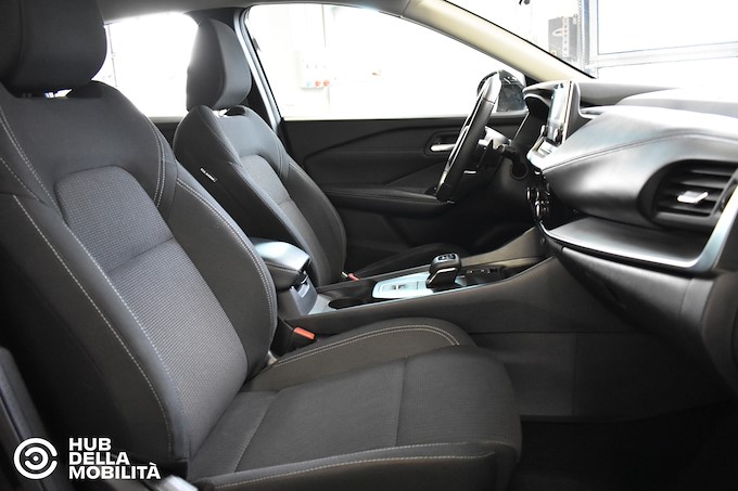 NISSAN Qashqai MHEV 158 CV Xtronic Business